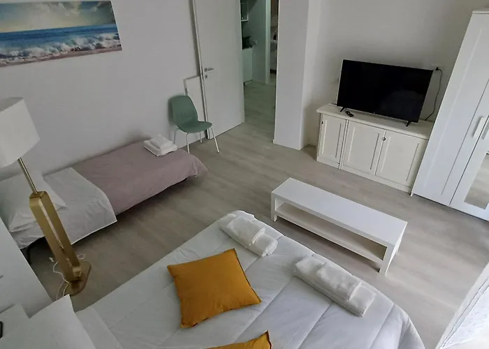 Marrucini Garden Appartement Rome